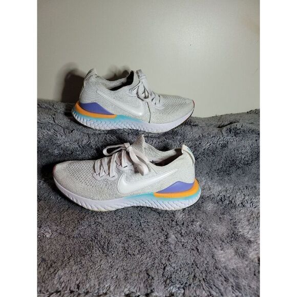 Nike Epic React Running Shoes 5.5 - Picture 2 of 6